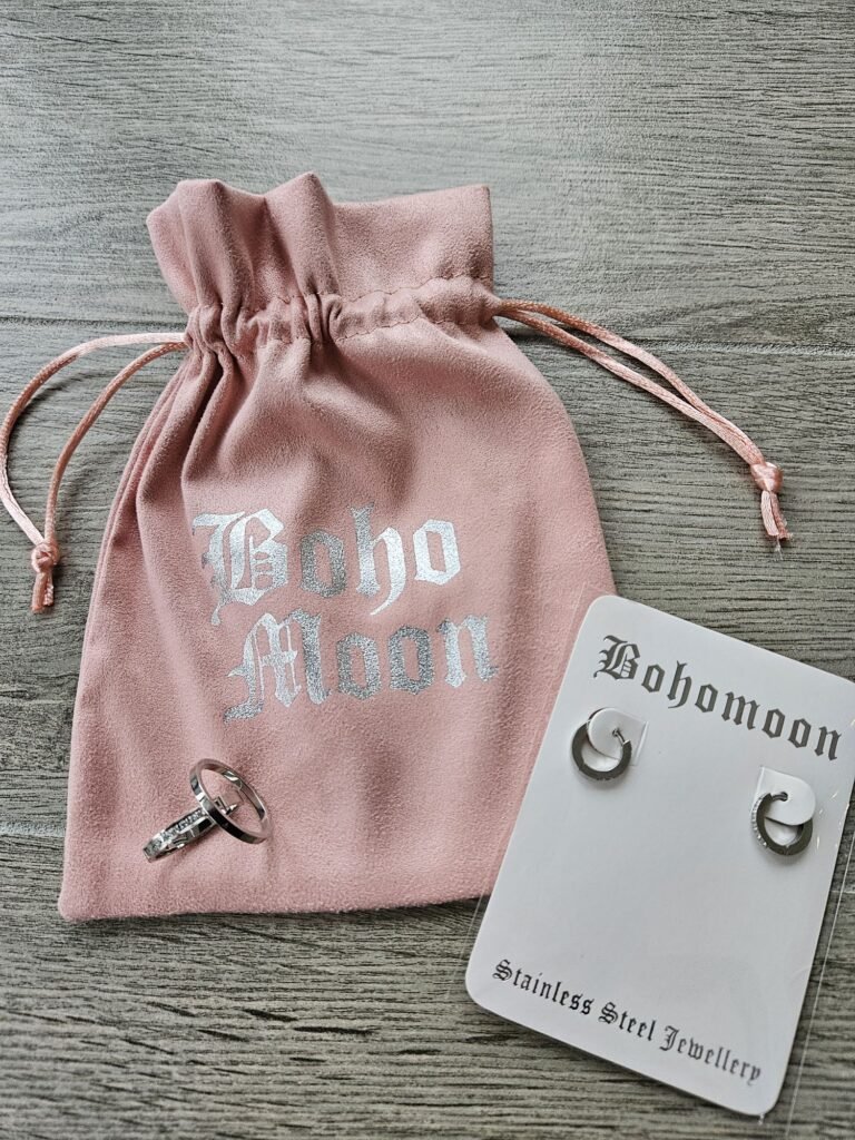 Jewellry Bag and Earrings