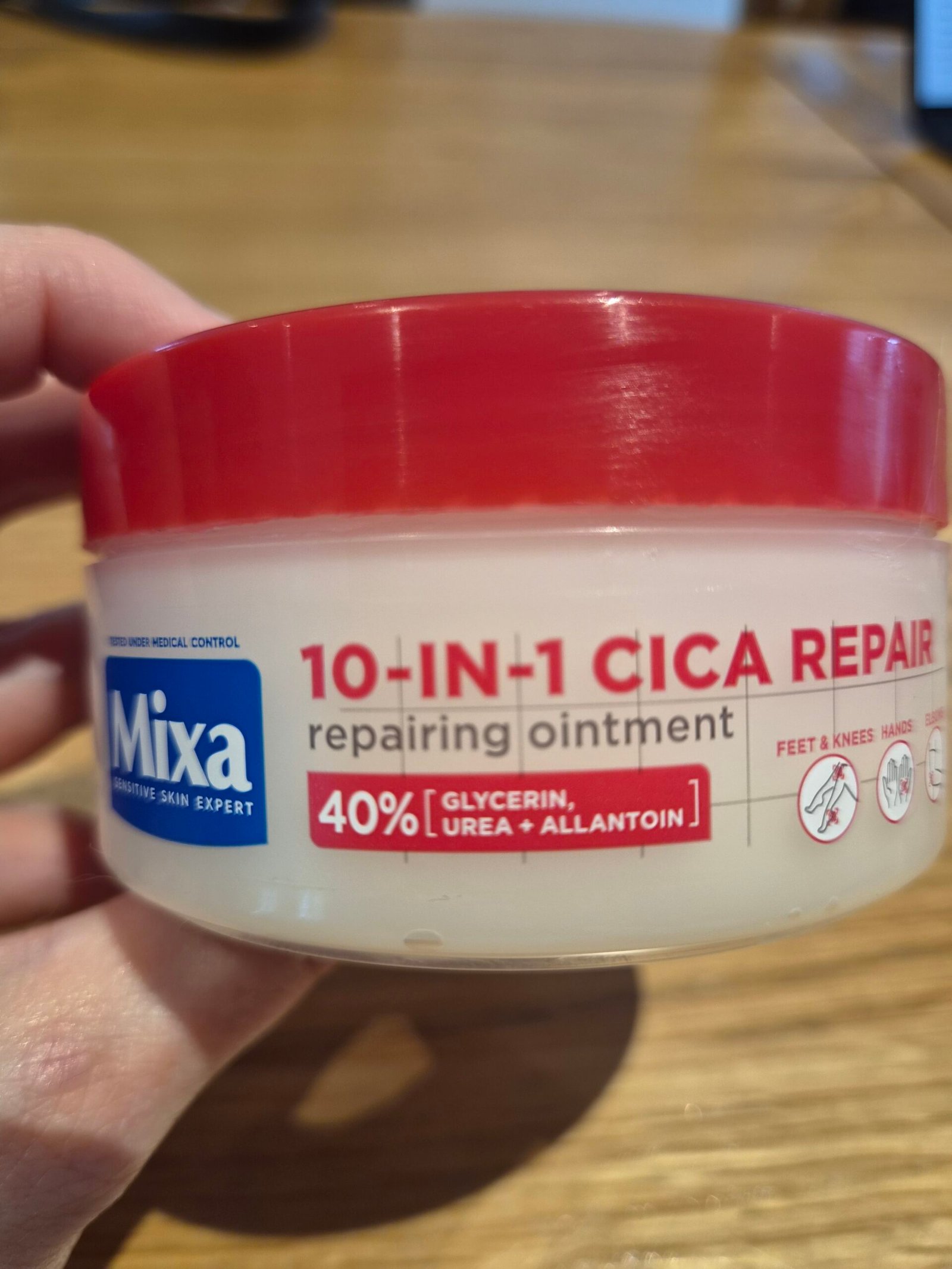 Mixa Cica Repair